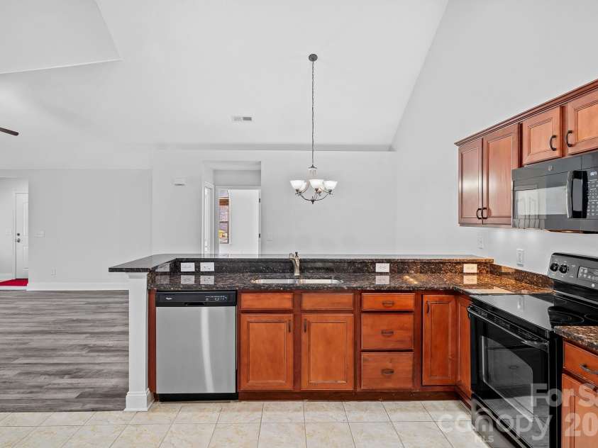 6 Mountain Meadow Circle, Weaverville, NC 28787.  MLS# CAR4340250, YatesRealty ID 6893. 