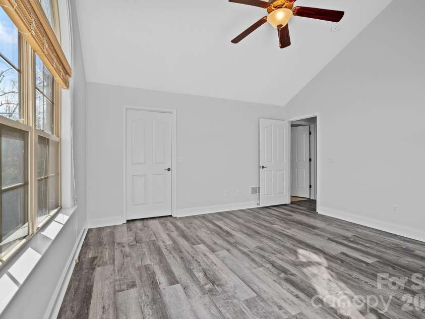 6 Mountain Meadow Circle, Weaverville, NC 28787.  MLS# CAR4340250, YatesRealty ID 6893. 