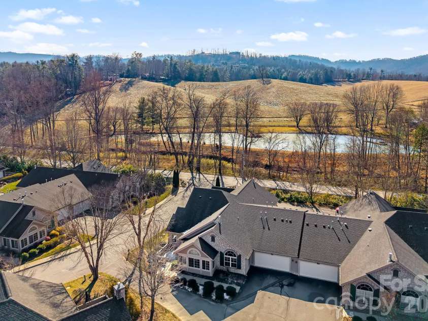 6 Mountain Meadow Circle, Weaverville, NC 28787.  MLS# CAR4340250, YatesRealty ID 6893. 