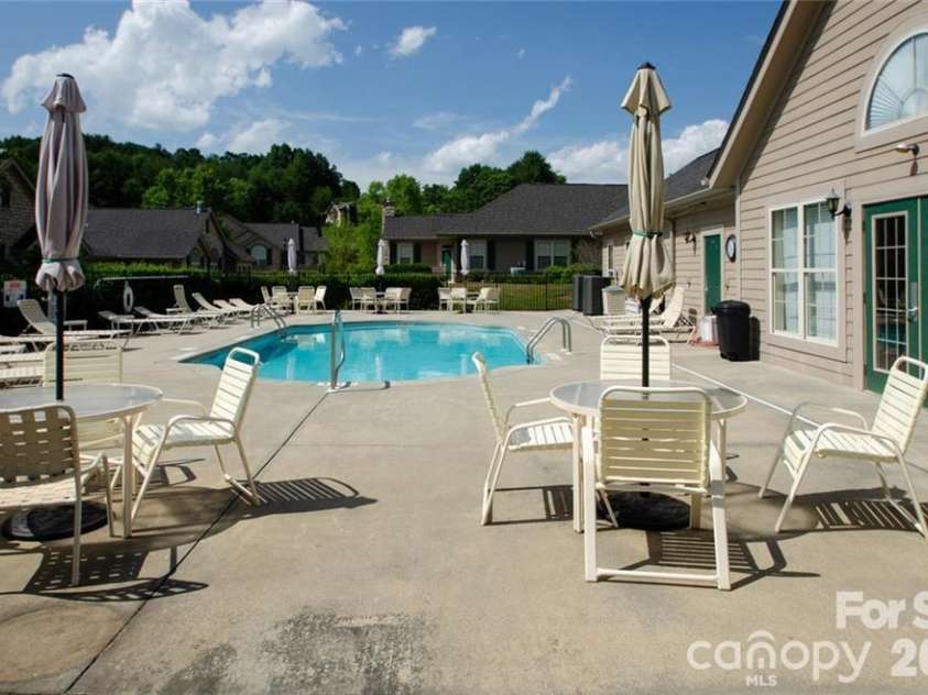 6 Mountain Meadow Circle, Weaverville, NC 28787.  MLS# CAR4340250, YatesRealty ID 6893. Community Pool