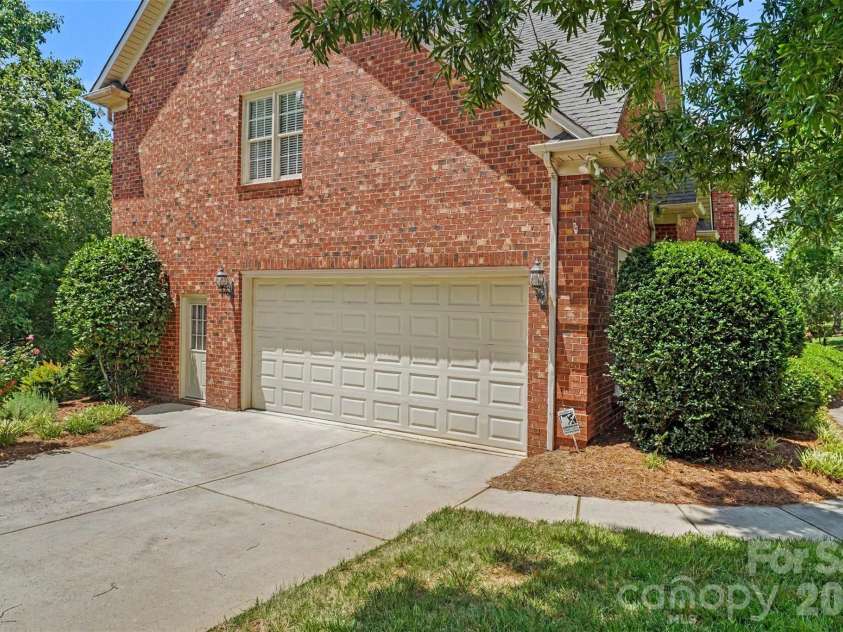 4837 Beth Lane, Harrisburg, NC 28075.  MLS# CAR4353100, YatesRealty ID 6895. 