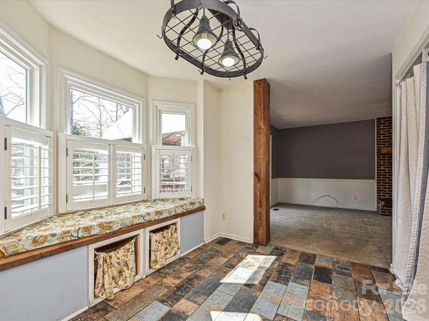 104 Deertrack Drive, Mount Holly, NC 28120.  MLS# CAR4354713, YatesRealty ID 6897. 