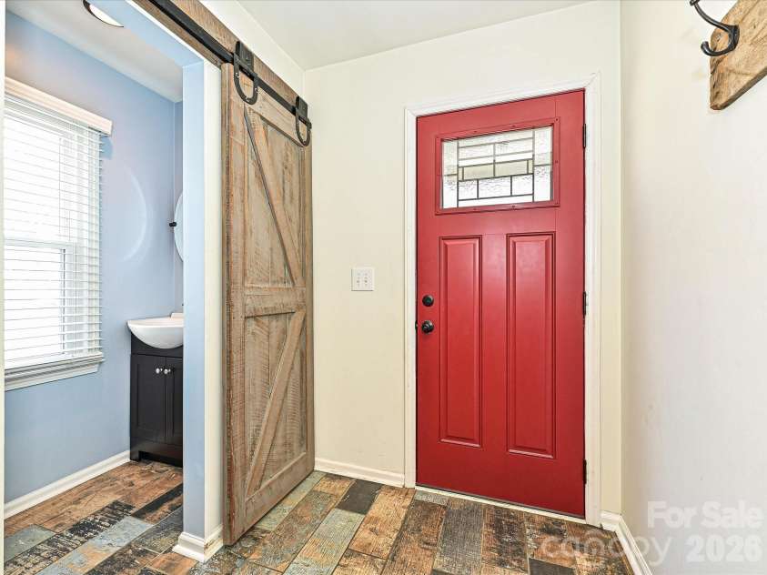 104 Deertrack Drive, Mount Holly, NC 28120.  MLS# CAR4354713, YatesRealty ID 6897. 