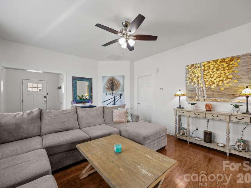 28 Mallard Run Drive, Arden, NC 28704.  MLS# CAR4355735, YatesRealty ID 6898. 