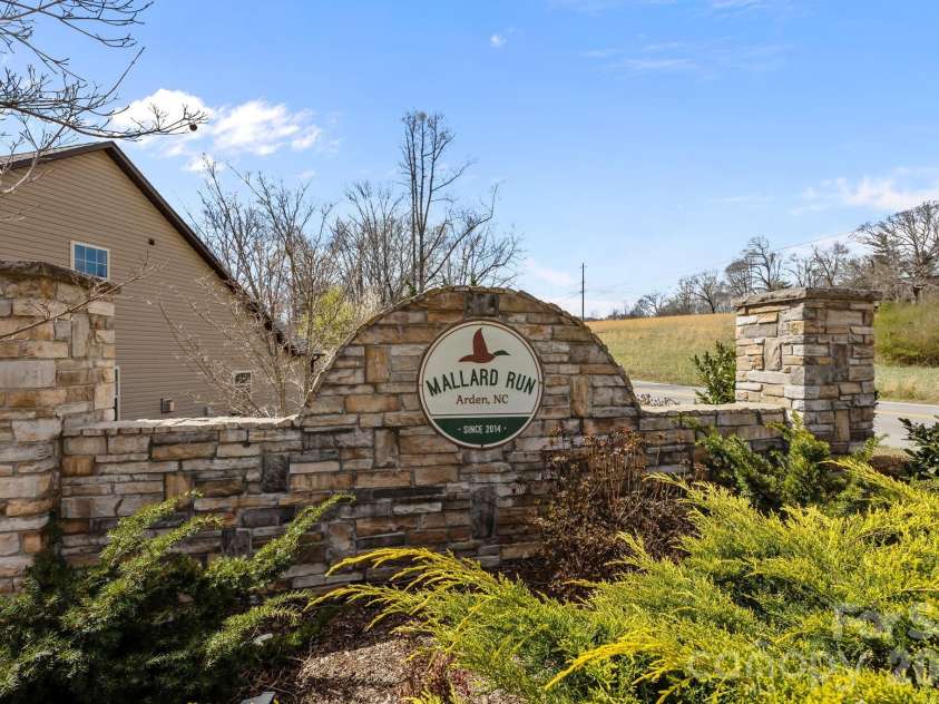 28 Mallard Run Drive, Arden, NC 28704.  MLS# CAR4355735, YatesRealty ID 6898. 