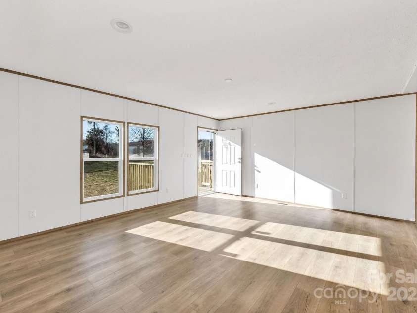 525 Mt. Wesley Church Road, Hiddenite, NC 28636.  MLS# CAR4242072, YatesRealty ID 6899. 