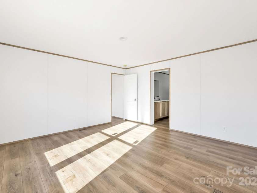 525 Mt. Wesley Church Road, Hiddenite, NC 28636.  MLS# CAR4242072, YatesRealty ID 6899. 