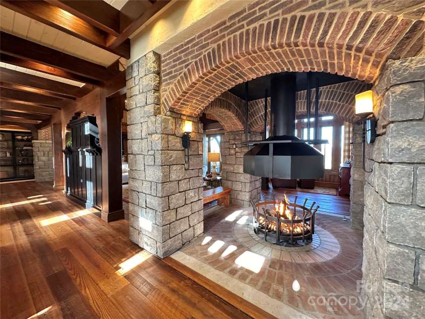 461 Spice Bottom Trail, Banner Elk, NC 28604.  MLS# CAR4093049, YatesRealty ID 69. 