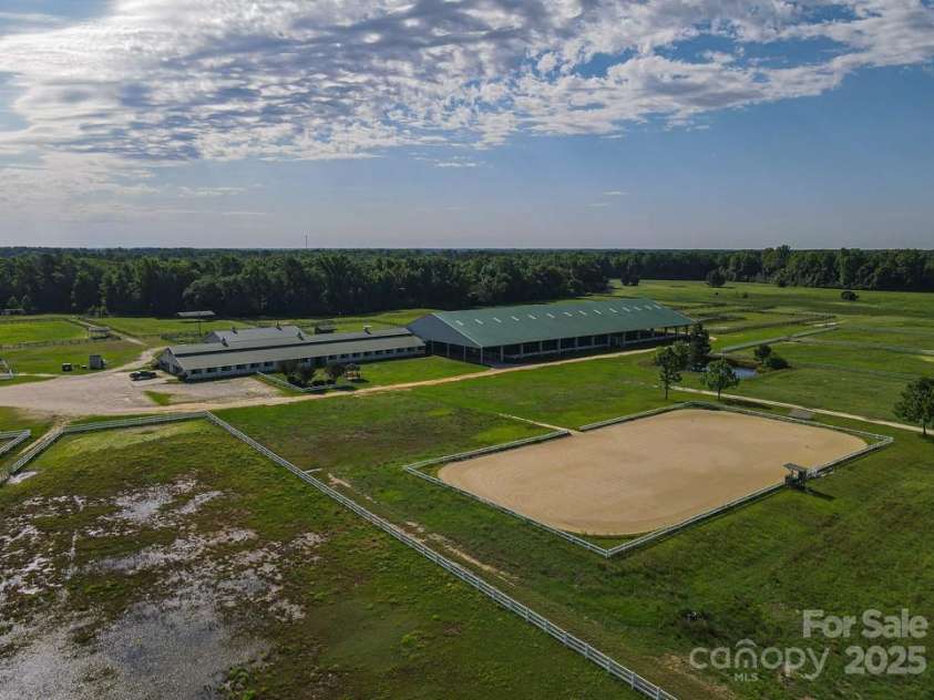 9141 Hasty Road, Laurinburg, NC 28352.  MLS# CAR4308588, YatesRealty ID 69. 