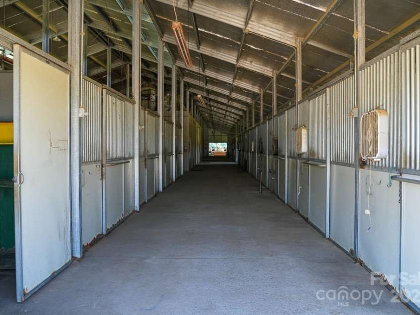 9141 Hasty Road, Laurinburg, NC 28352.  MLS# CAR4308588, YatesRealty ID 69. 