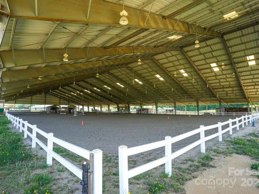 9141 Hasty Road, Laurinburg, NC 28352.  MLS# CAR4308588, YatesRealty ID 69. 