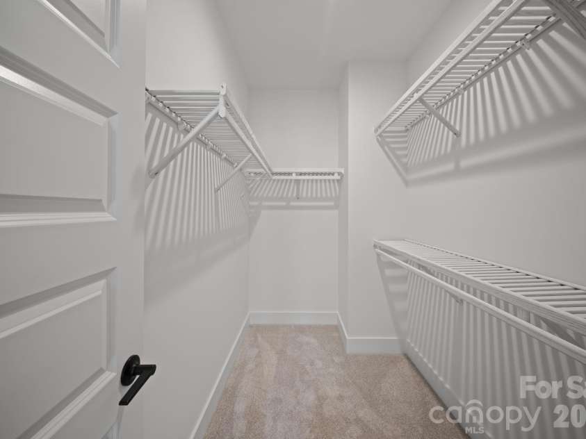 128 Collin Place, Asheville, NC 28804.  MLS# CAR4357801, YatesRealty ID 6900. 