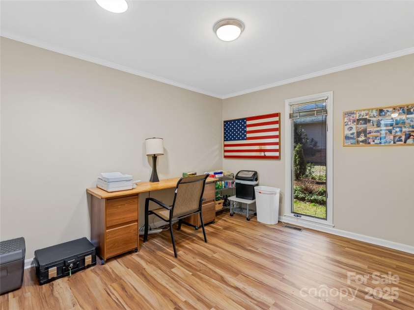 34 Glen Crest Drive, Arden, NC 28704.  MLS# CAR4238682, YatesRealty ID 6900. Bedroom 3