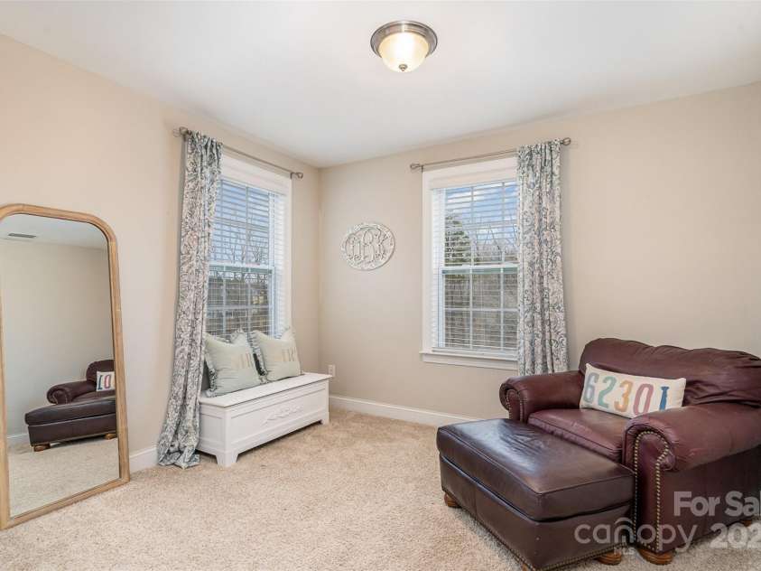 114 Tomahawk Drive, Mooresville, NC 28117.  MLS# CAR4223721, YatesRealty ID 6903. 