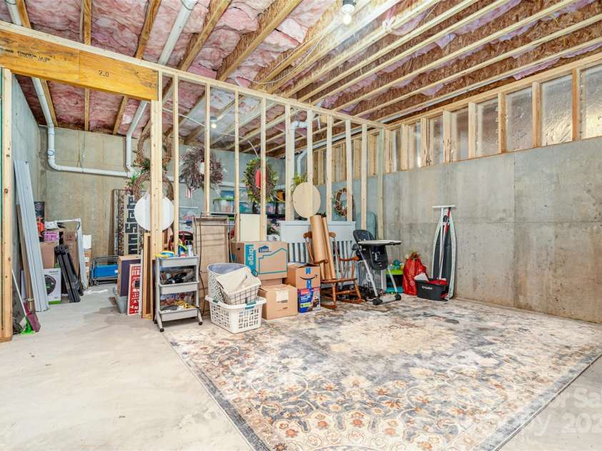 114 Tomahawk Drive, Mooresville, NC 28117.  MLS# CAR4223721, YatesRealty ID 6903. 