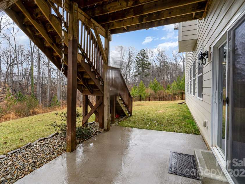 114 Tomahawk Drive, Mooresville, NC 28117.  MLS# CAR4223721, YatesRealty ID 6903. 