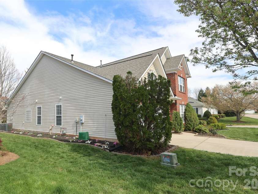 1026 Peridot Drive, Fort Mill, SC 29708.  MLS# CAR4361465, YatesRealty ID 6904. 