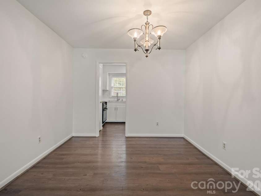 4609 Coronado Drive, Charlotte, NC 28212.  MLS# CAR4396528, YatesRealty ID 6905. 