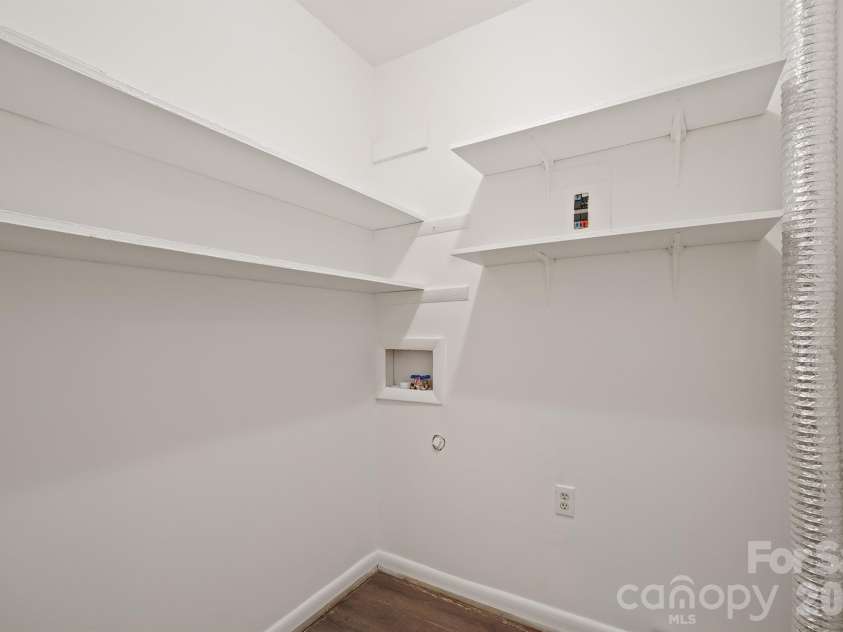 4609 Coronado Drive, Charlotte, NC 28212.  MLS# CAR4396528, YatesRealty ID 6905. 