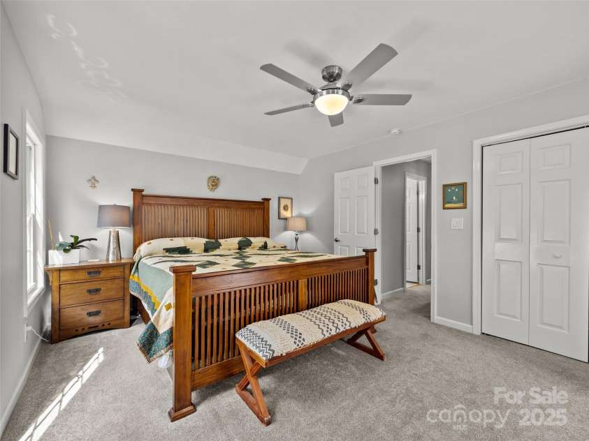 73 (Previously 498) Meadowview Drive, Saluda, NC 28773.  MLS# CAR4244113, YatesRealty ID 6905. 