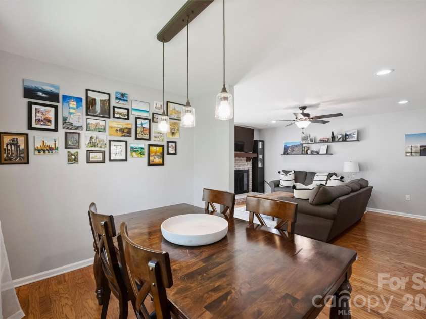 2310 Oldenburg Drive, Charlotte, NC 28210.  MLS# CAR4361266, YatesRealty ID 6906. 