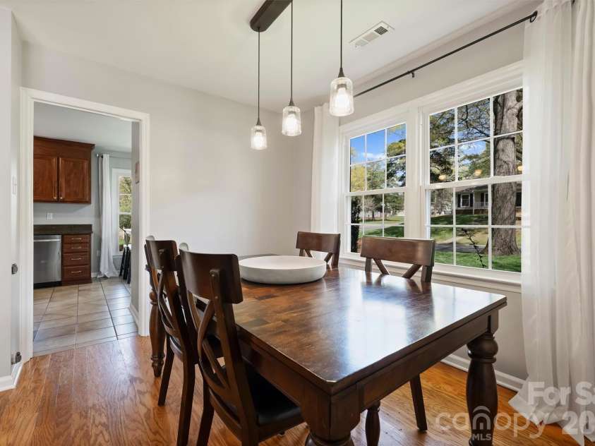 2310 Oldenburg Drive, Charlotte, NC 28210.  MLS# CAR4361266, YatesRealty ID 6906. 