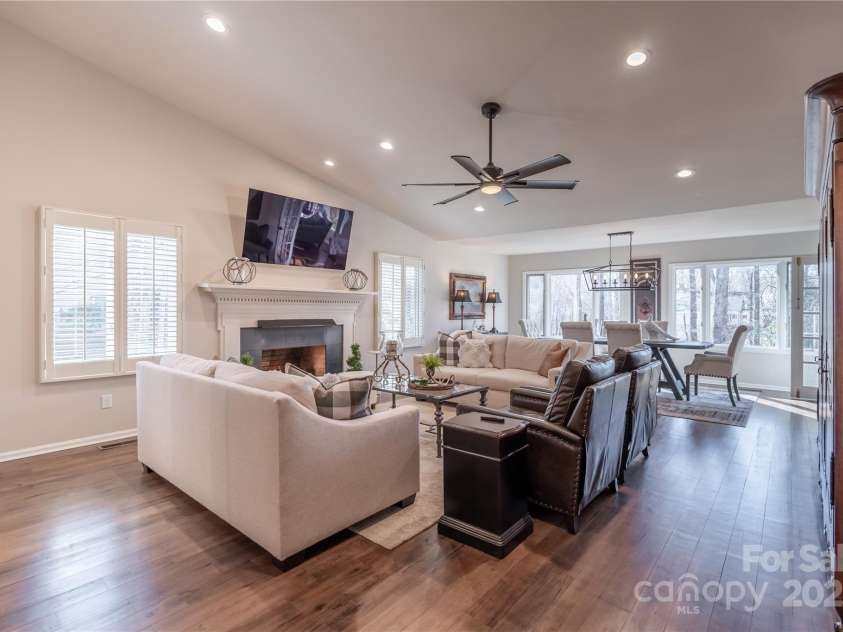 20 Hunting Country Trail, Tryon, NC 28782.  MLS# CAR4215267, YatesRealty ID 6907. 