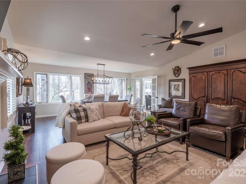 20 Hunting Country Trail, Tryon, NC 28782.  MLS# CAR4215267, YatesRealty ID 6907. 