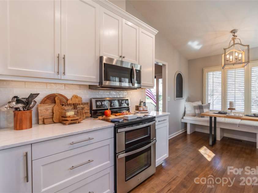 20 Hunting Country Trail, Tryon, NC 28782.  MLS# CAR4215267, YatesRealty ID 6907. 