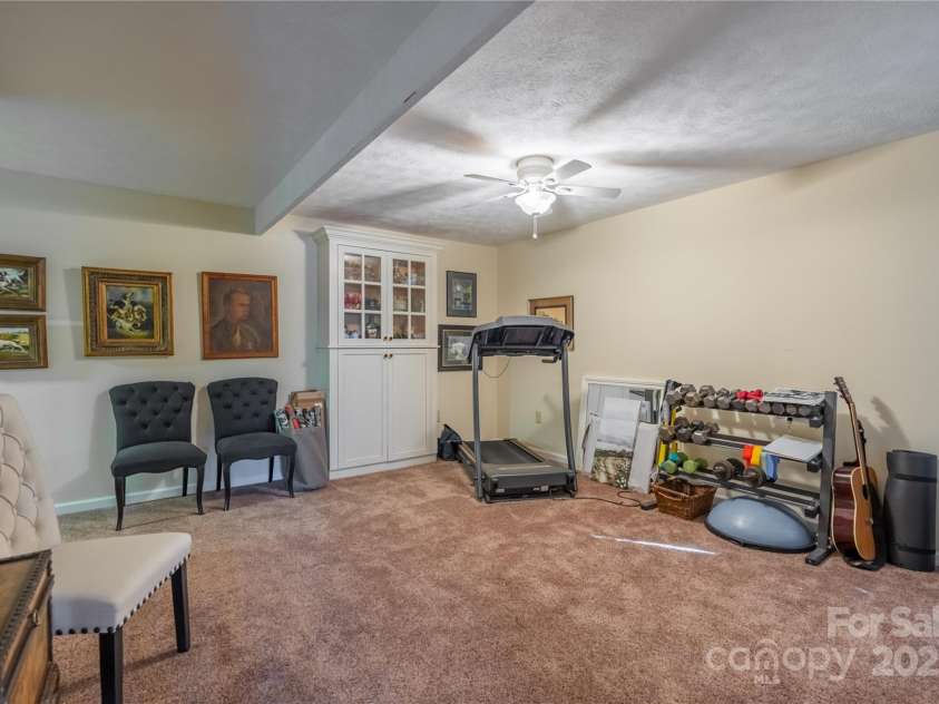 20 Hunting Country Trail, Tryon, NC 28782.  MLS# CAR4215267, YatesRealty ID 6907. 