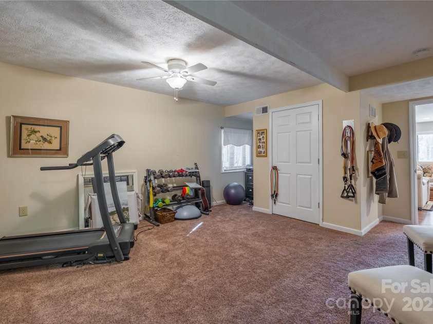 20 Hunting Country Trail, Tryon, NC 28782.  MLS# CAR4215267, YatesRealty ID 6907. 