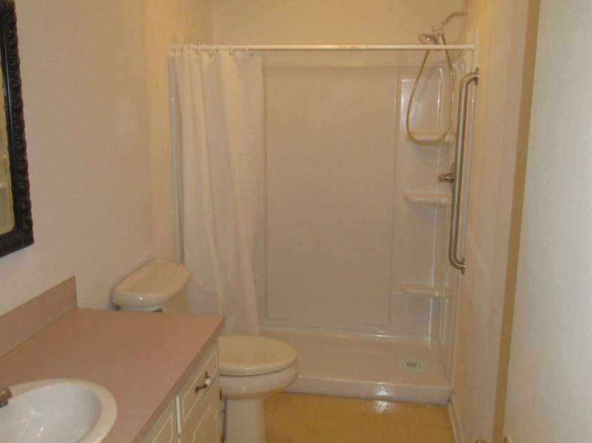 3487 Mission Drive, Lincolnton, NC 28092.  MLS# CAR4329934, YatesRealty ID 6907. Bath on Main Level