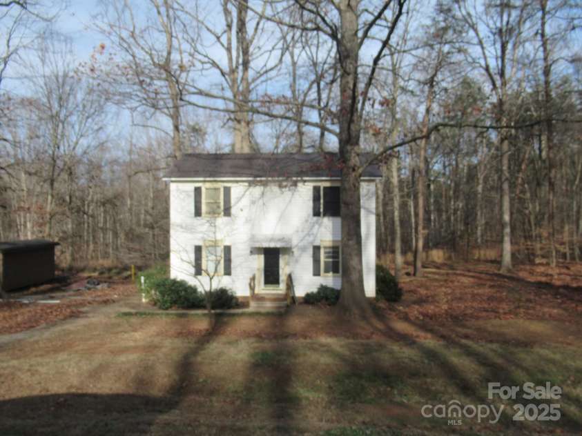 3487 Mission Drive, Lincolnton, NC 28092.  MLS# CAR4329934, YatesRealty ID 6907. Front View Center