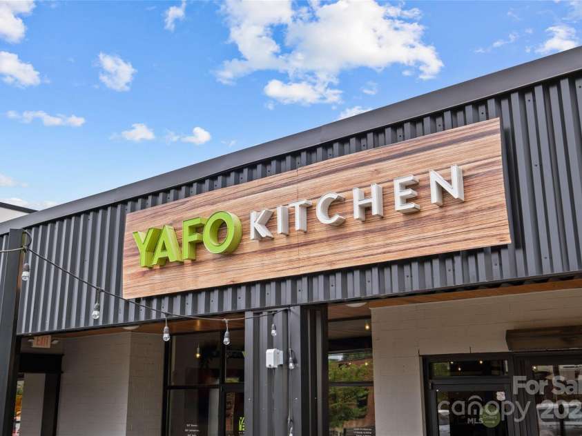 3108 Anne Street, Charlotte, NC 28205.  MLS# CAR4244913, YatesRealty ID 6910. 