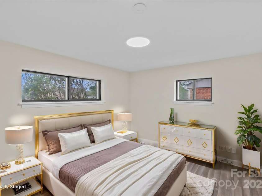 3108 Anne Street, Charlotte, NC 28205.  MLS# CAR4244913, YatesRealty ID 6910. 