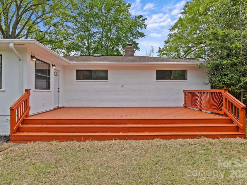 3108 Anne Street, Charlotte, NC 28205.  MLS# CAR4244913, YatesRealty ID 6910. 