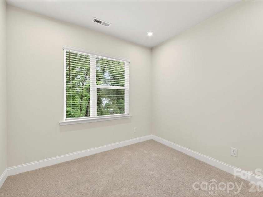 921 Archway Lane, Charlotte, NC 28217.  MLS# CAR4318568, YatesRealty ID 6910. Third bedroom