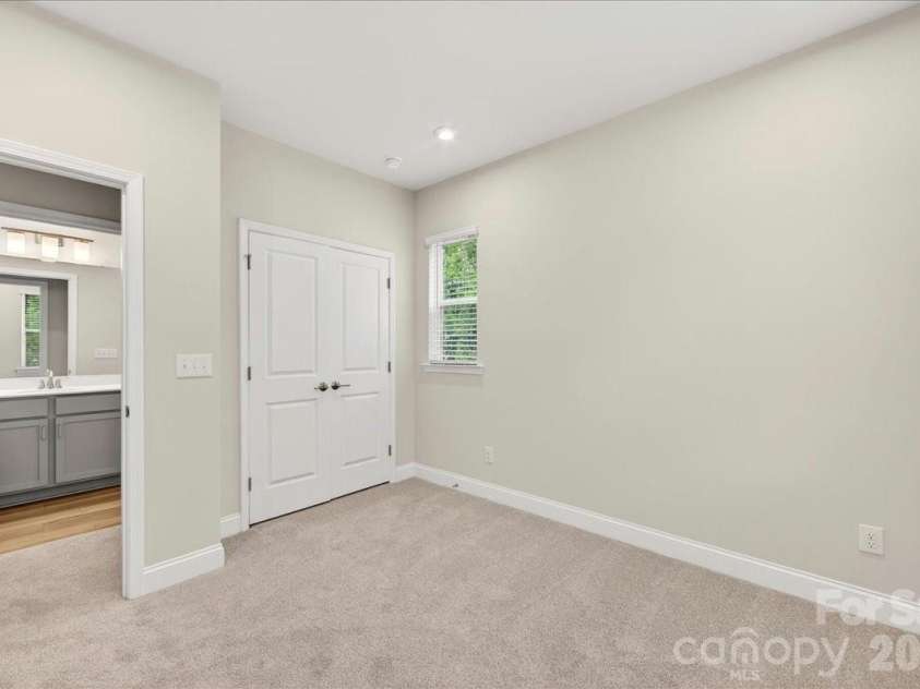 921 Archway Lane, Charlotte, NC 28217.  MLS# CAR4318568, YatesRealty ID 6910. Third bedroom