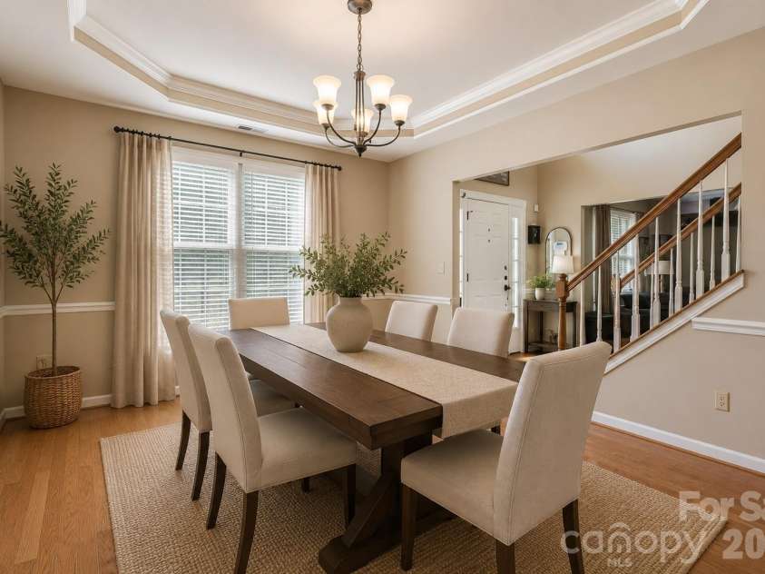 10303 Baskerville Avenue, Charlotte, NC 28269.  MLS# CAR4400036, YatesRealty ID 6912. 