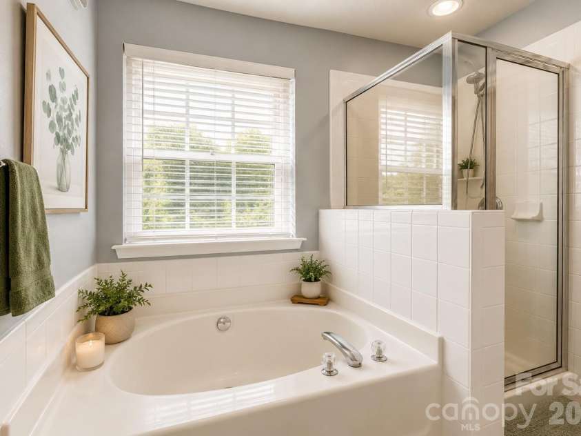 10303 Baskerville Avenue, Charlotte, NC 28269.  MLS# CAR4400036, YatesRealty ID 6912. 