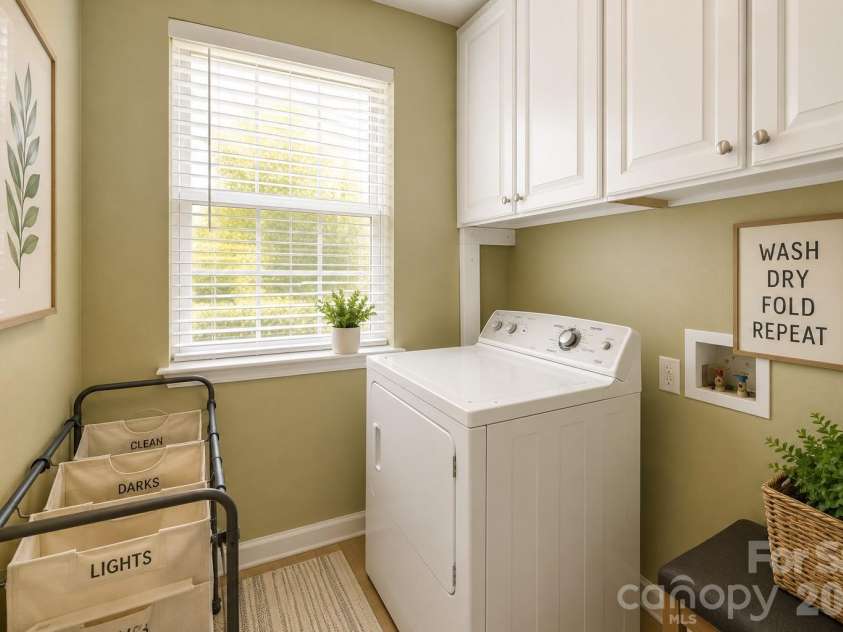 10303 Baskerville Avenue, Charlotte, NC 28269.  MLS# CAR4400036, YatesRealty ID 6912. 