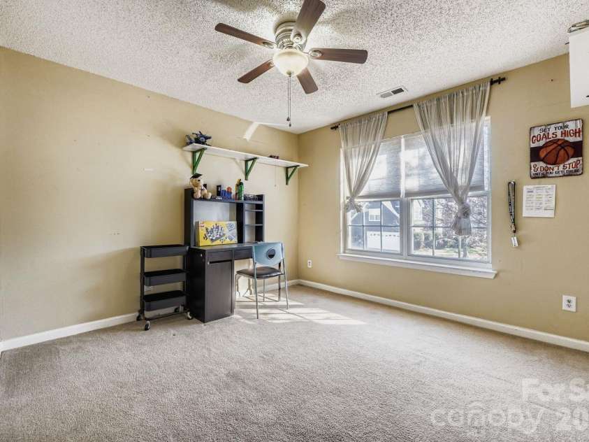 10303 Baskerville Avenue, Charlotte, NC 28269.  MLS# CAR4400036, YatesRealty ID 6912. 