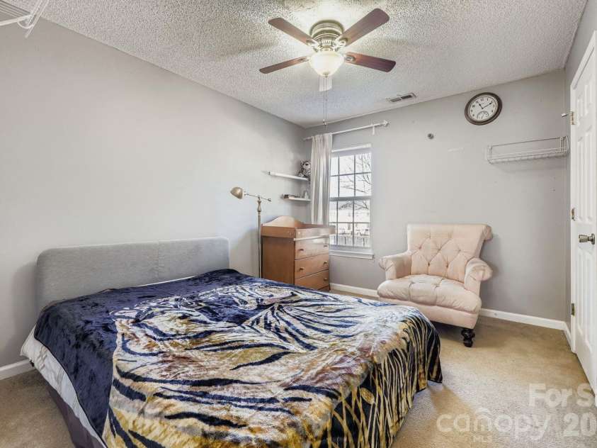 10303 Baskerville Avenue, Charlotte, NC 28269.  MLS# CAR4400036, YatesRealty ID 6912. Bedroom