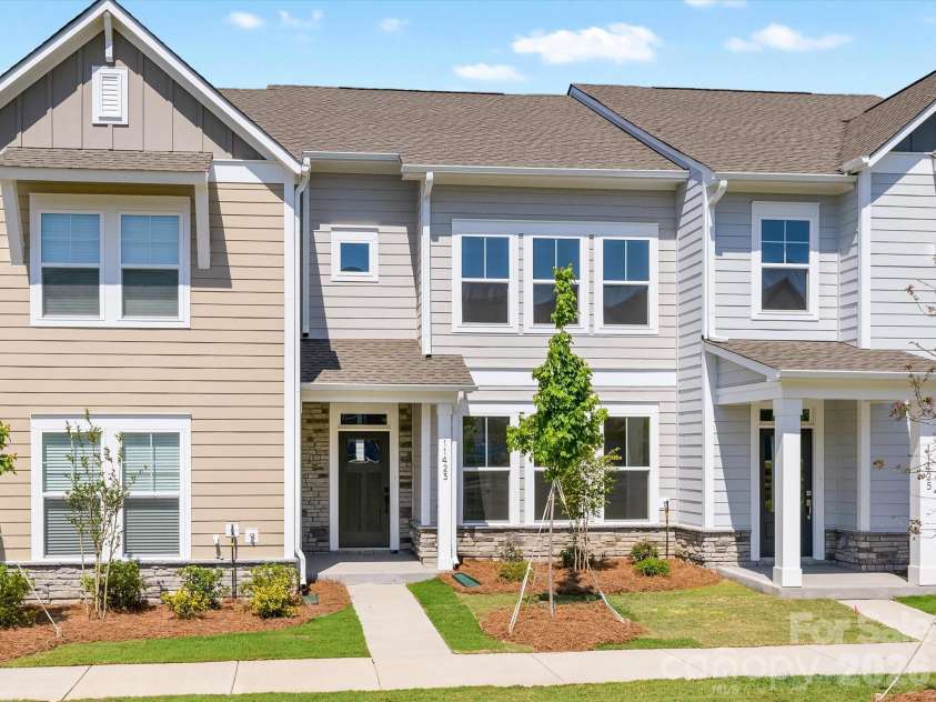 11423 Prosperity Church Road, Huntersville, NC 28078.  MLS# CAR4343814, YatesRealty ID 6913. 