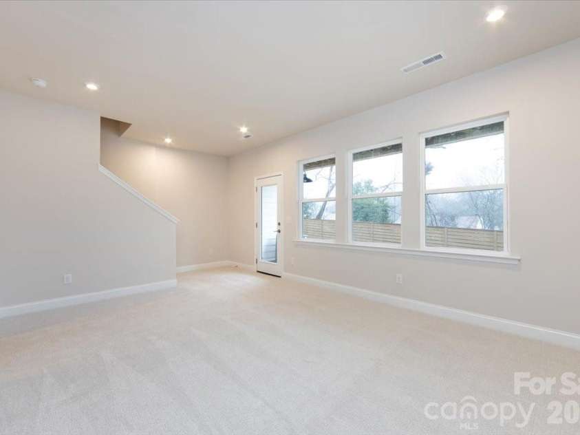 8030 Cedarsmith Court, Charlotte, NC 28217.  MLS# CAR4353004, YatesRealty ID 6914. First Floor Flex Space