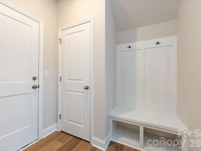 8022 Cedarsmith Court, Charlotte, NC 28217.  MLS# CAR4353026, YatesRealty ID 6915. Drop zone