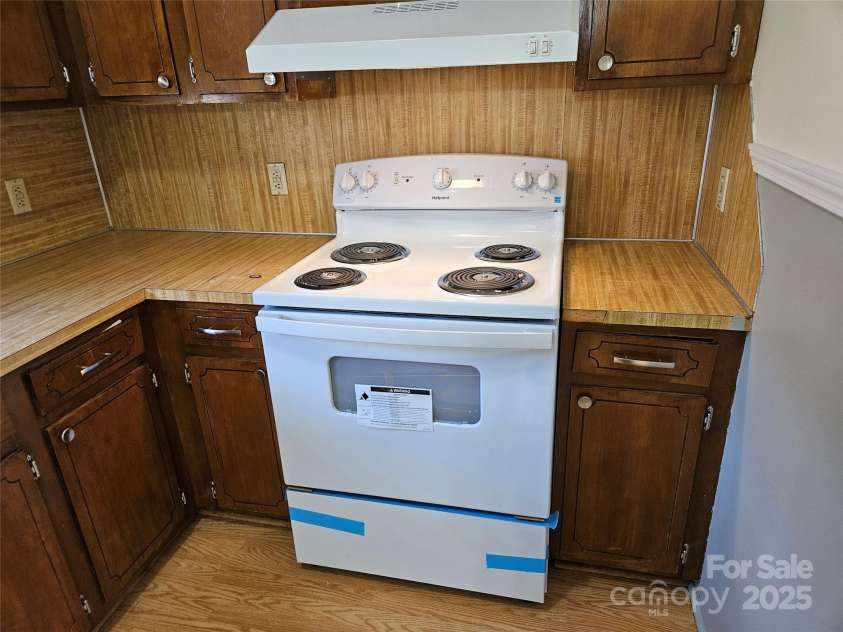 5934 Mourglea Avenue, Connelly Springs, NC 28612.  MLS# CAR4223798, YatesRealty ID 6916. 