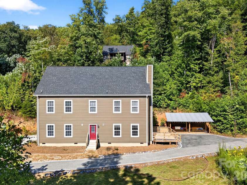 8026 Buck Creek Road, Marion, NC 28752.  MLS# CAR4342783, YatesRealty ID 6916. 
