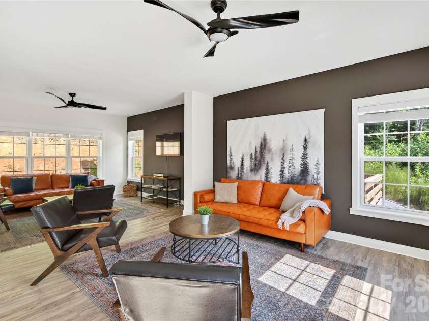 8026 Buck Creek Road, Marion, NC 28752.  MLS# CAR4342783, YatesRealty ID 6916. 