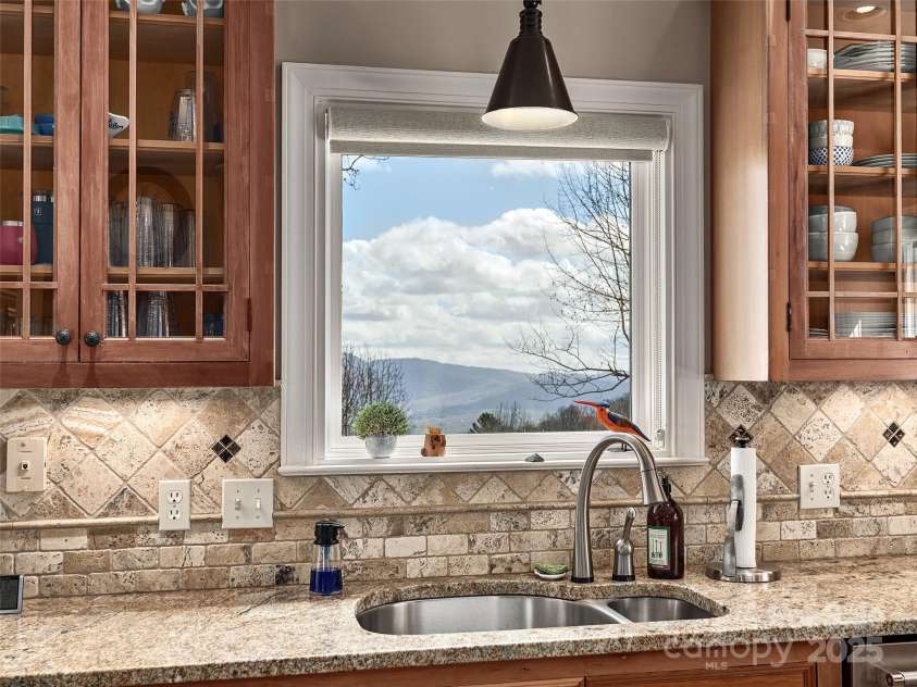 19 Ebby Ridge Road, Fairview, NC 28730.  MLS# CAR4235577, YatesRealty ID 6917. 